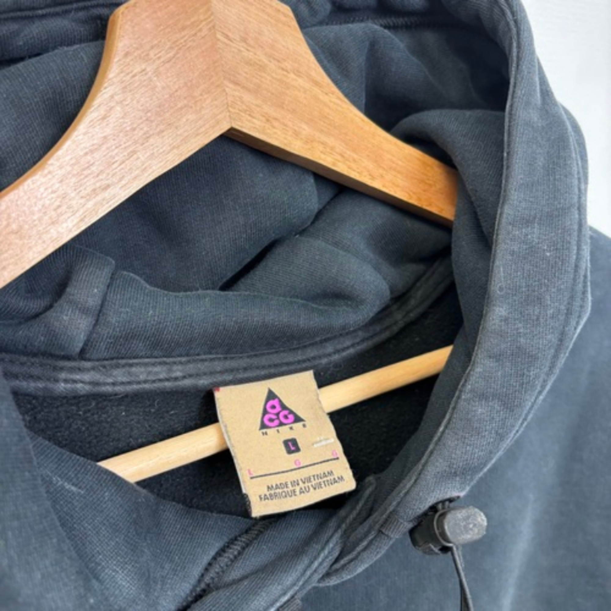 Nike ACG Sweater Size Large